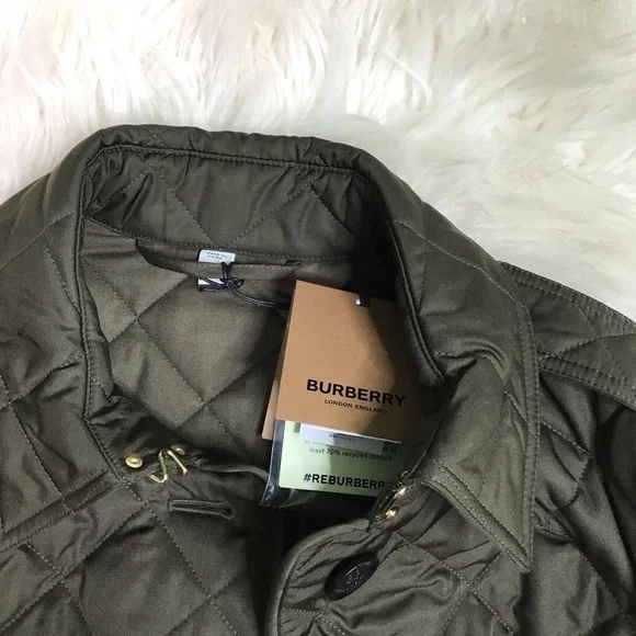 Burberry quilted jacket nwt